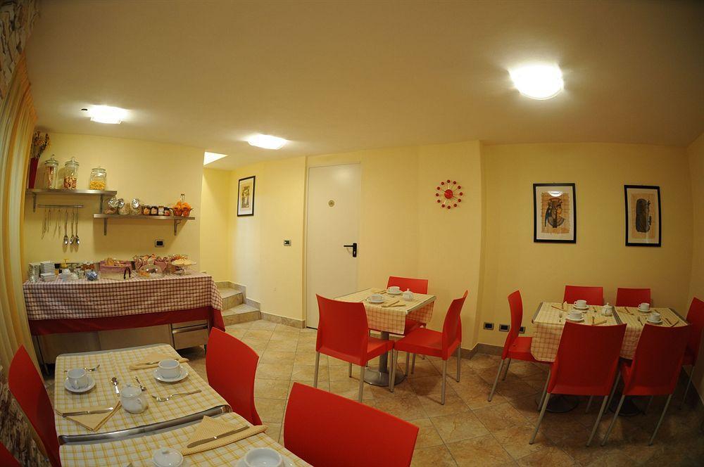 Santa Caterina Hotel Bergamo Eksteriør billede
